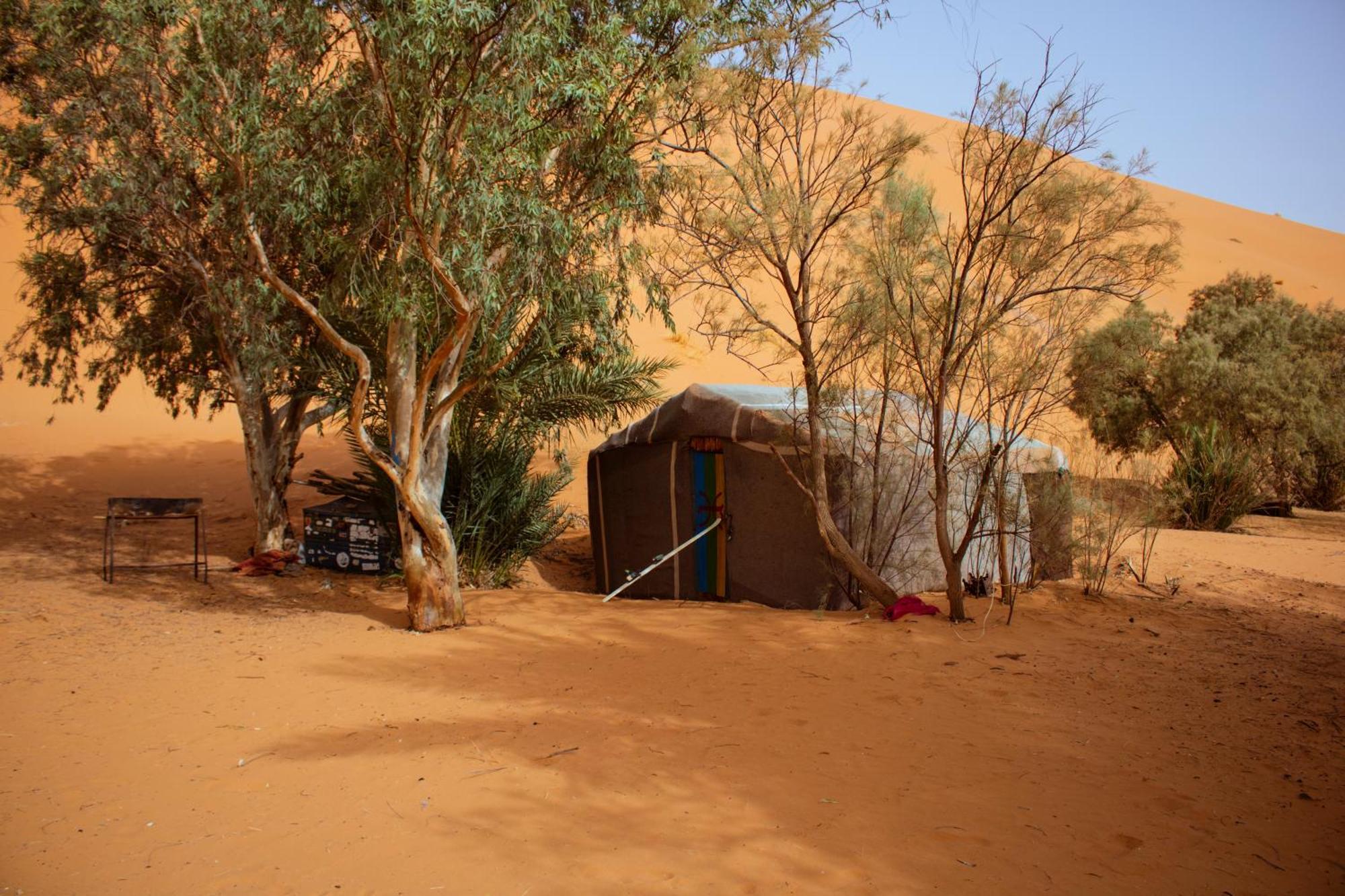 Oasis Desert Camp Obira Мерзуга Экстерьер фото