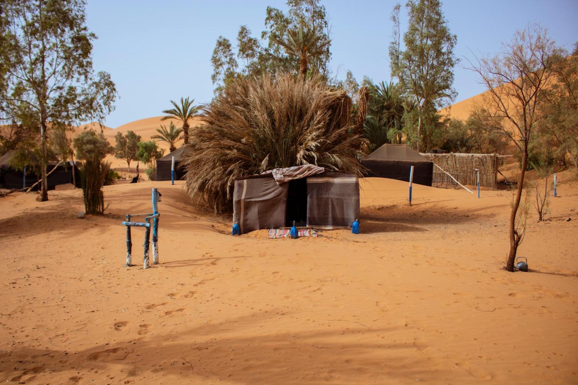 Oasis Desert Camp Obira Мерзуга Экстерьер фото